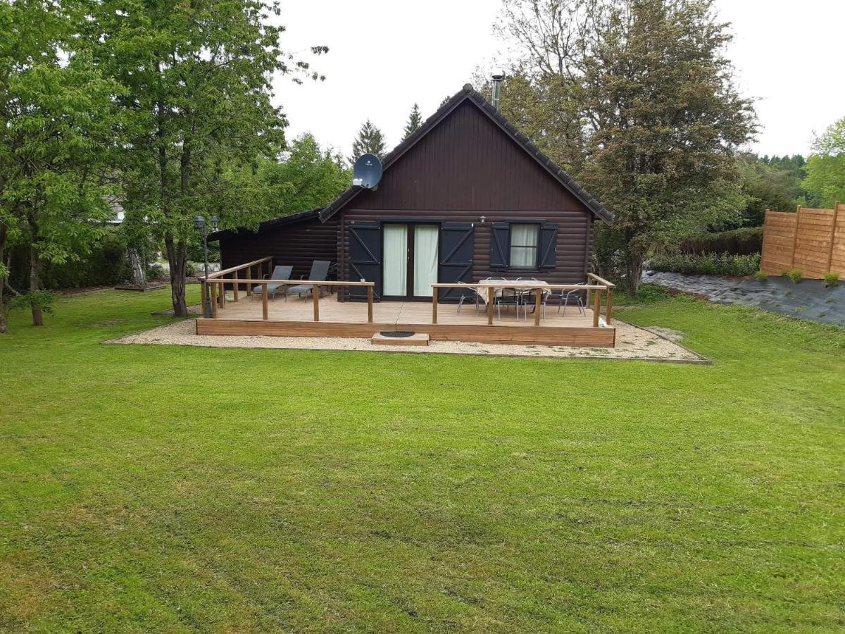 Chalet cosy et chaleureux à Wéris près de Durbuy Villa Esterno foto